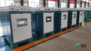 在節(jié)能性和后期維護(hù)、使用壽命電磁取暖爐更勝一籌