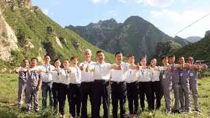 霖鼎獲“全國質(zhì)量檢驗(yàn)穩(wěn)定合格產(chǎn)品”“全國質(zhì)量誠信先進(jìn)企業(yè)”稱號(hào)