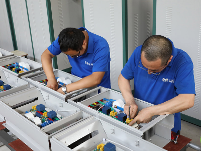 霖鼎電磁采暖爐：高效節能，溫暖生活的全能之選