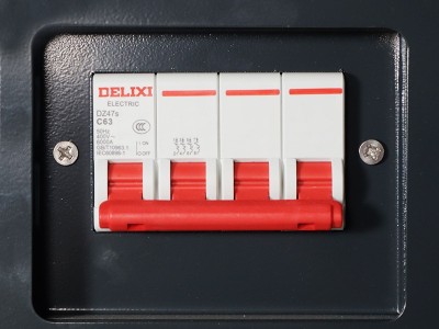 購買電鍋爐，電源開關也要關注！